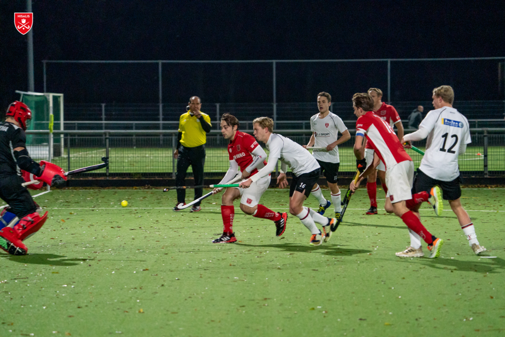 H1 overtuigend verder in Silver Cup Nieuws afbeelding